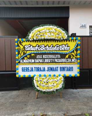 Papan Bunga Duka di Denpasar Selatan