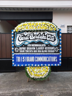 Papan Bunga Duka di Denpasar Selatan